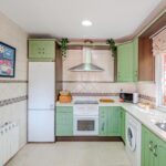 16597209-1.jpg