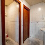 12962748-2.jpg