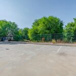 20691760-4.jpg